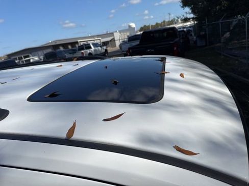 Used 2024 Dodge Durango GT image 12