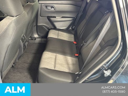 Used 2025 Nissan Rogue SV image 24