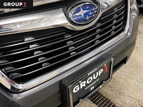 Used 2021 Subaru Forester Limited image 29