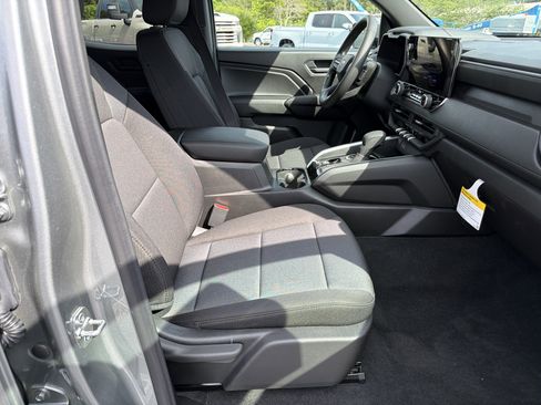 New 2026 Chevrolet Colorado W/T w/ WT Custom Package AWD/4WD image 13