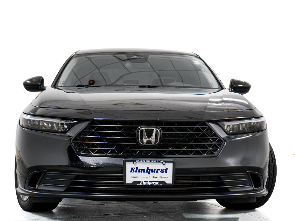 Used 2023 Honda Accord EX image 3