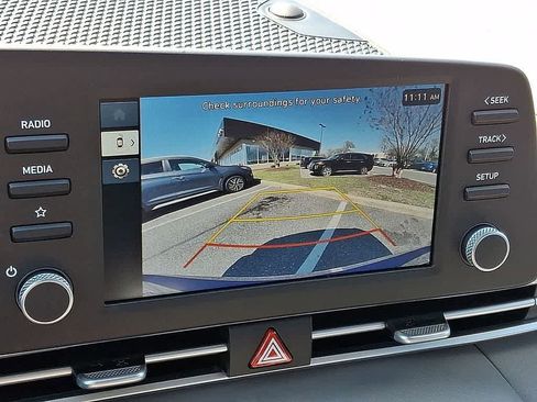 New 2026 Hyundai Elantra SE FWD image 16
