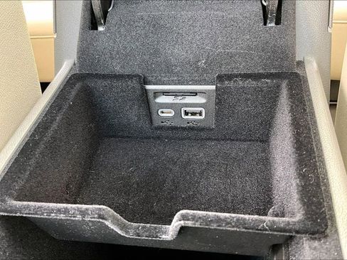 Certified 2023 Cadillac XT5 Premium Luxury w/ Technology Package FWD image 26
