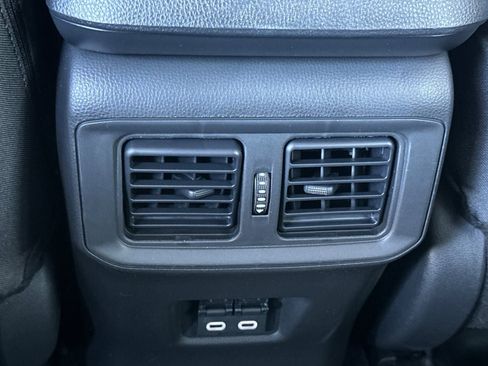 New 2025 Toyota RAV4 XLE image 15