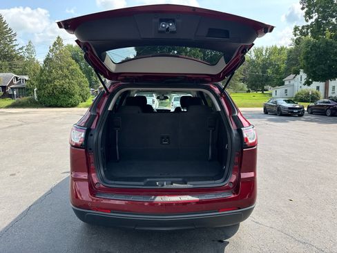 Used 2016 Chevrolet Traverse LT AWD/4WD image 17
