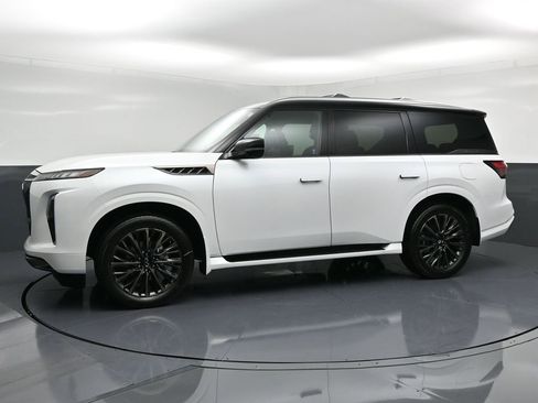 New 2026 INFINITI QX80 Autograph image 2