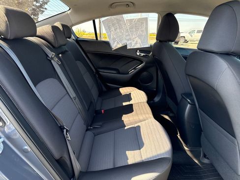 Used 2016 Kia Forte LX w/ LX Popular Package FWD image 15