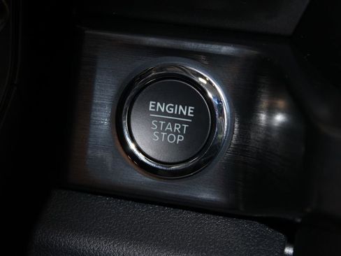 New 2026 Ford F250 Lariat w/ Black Appearance Package image 45