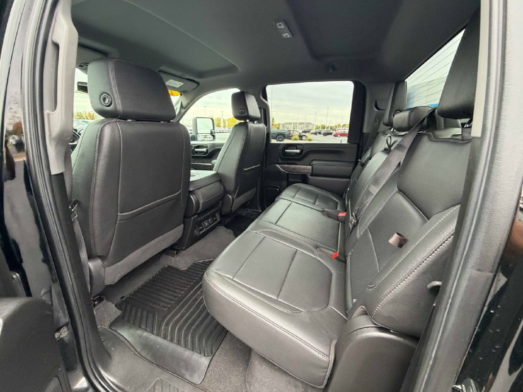 Used 2022 Chevrolet Silverado 3500 LTZ w/ Gooseneck/5TH Wheel Package AWD/4WD image 19
