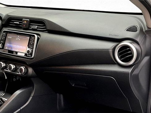 Used 2020 Nissan Versa S image 26