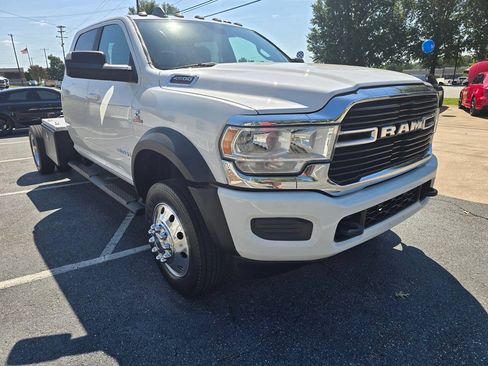 Used 2021 RAM 4500 SLT w/ Quick Order Package 2YG SLT AWD/4WD image 10