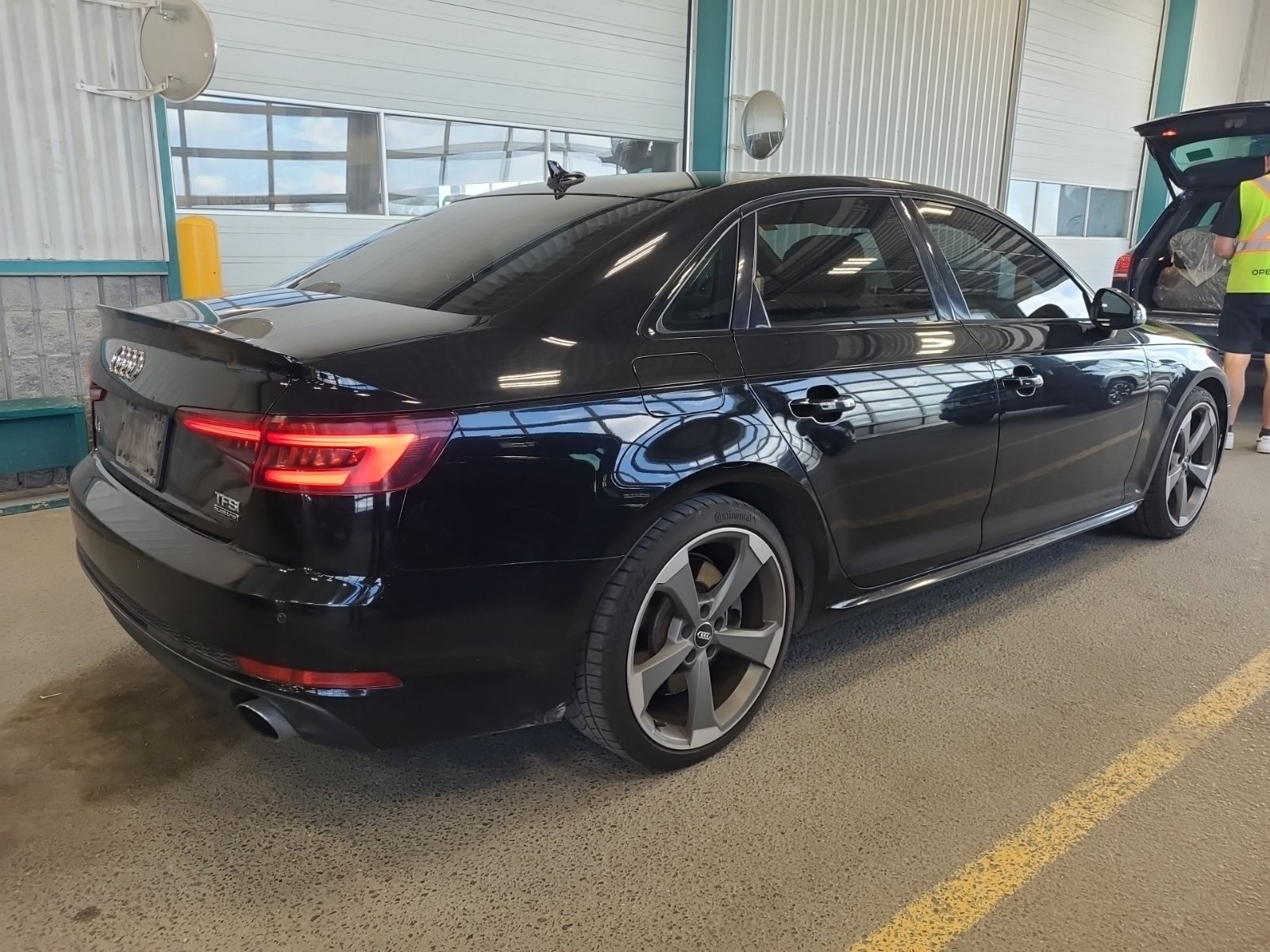 Used 2018 Audi A4 2.0T Premium Plus AWD/4WD image 3