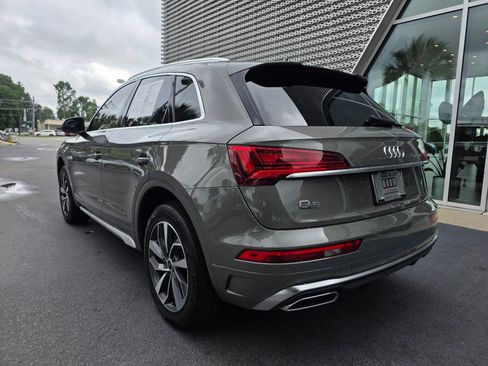 Used 2023 Audi Q5 2.0T Premium w/ Convenience Package AWD/4WD image 11