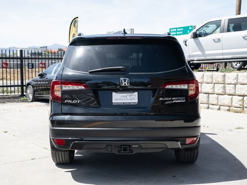 Used 2021 Honda Pilot Black Edition image 6