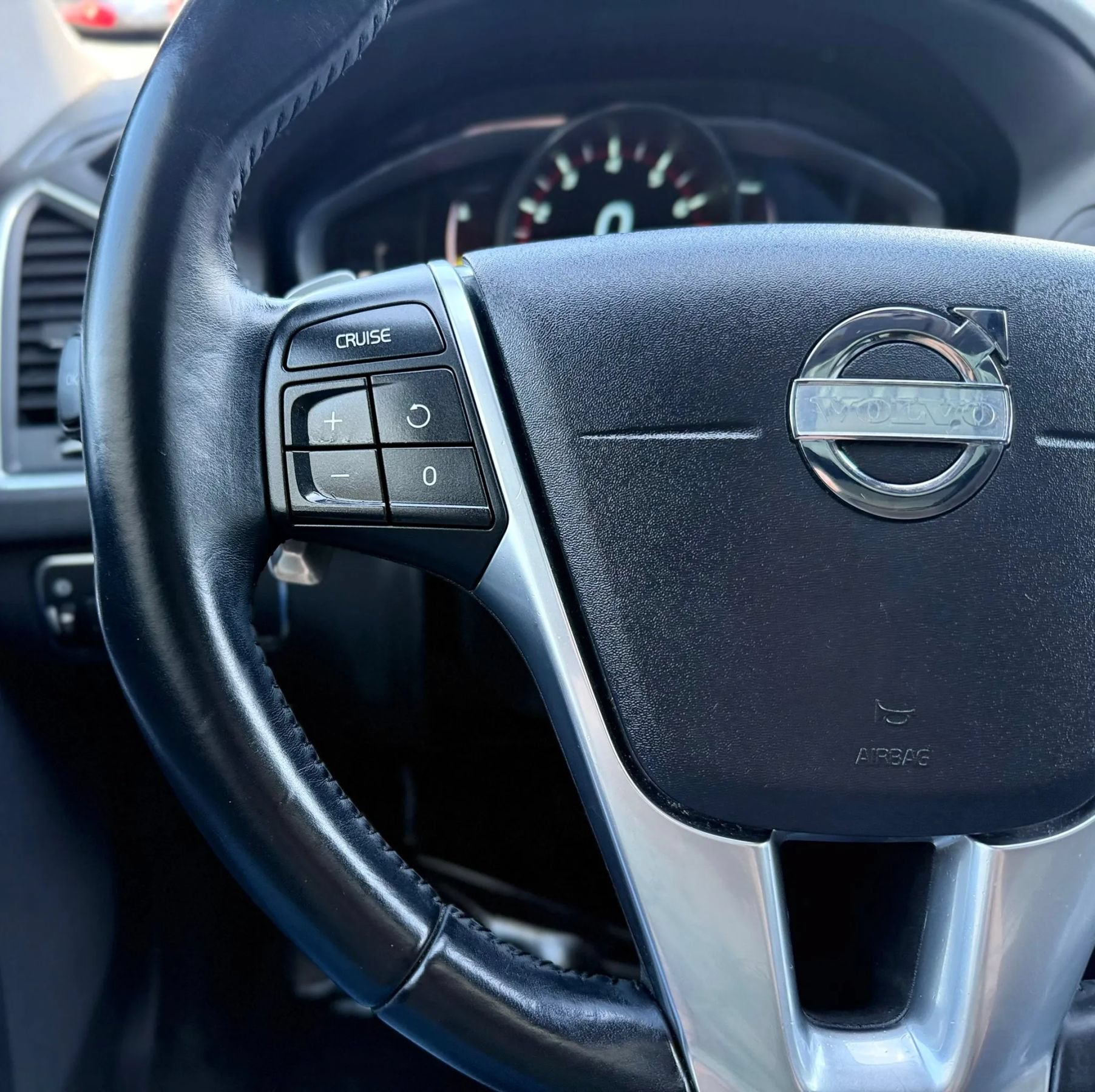 Used 2014 Volvo XC60 T6 AWD/4WD image 14