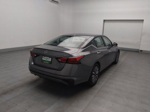 Used 2024 Nissan Altima 2.5 SV image 9