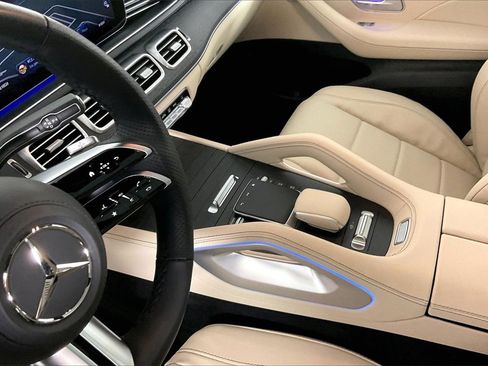 New 2025 Mercedes-Benz GLS 450 GLS 450 image 8