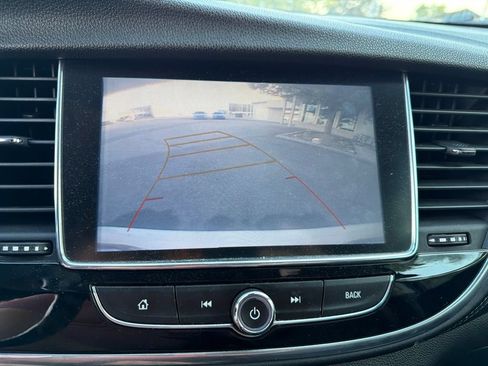 Used 2018 Buick Encore Essence AWD/4WD image 26