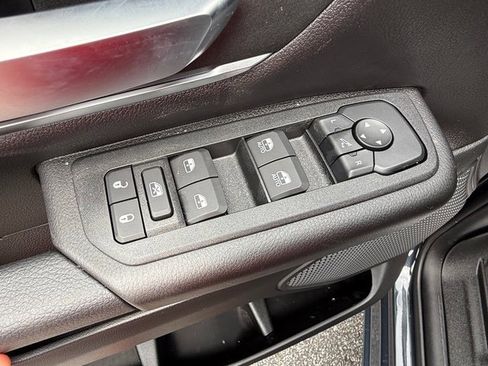 New 2026 RAM 1500 Big Horn AWD/4WD image 18