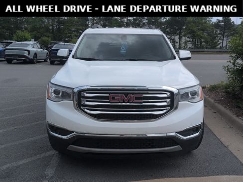 Used 2017 GMC Acadia SLT AWD/4WD image 2