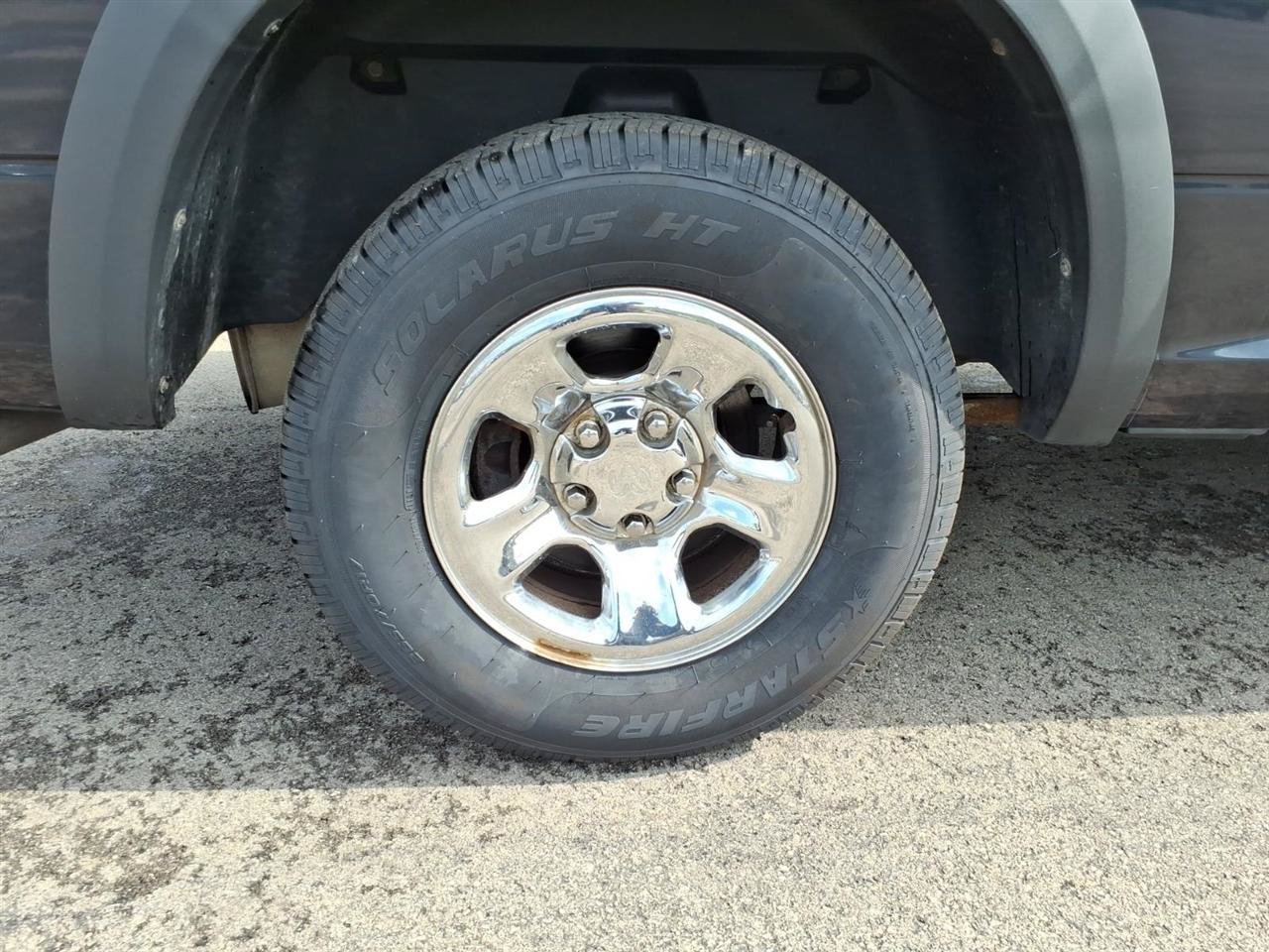 Used 2013 RAM 1500 Classic SLT w/ Big Horn Equipment Group AWD/4WD image 5