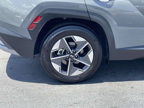 Used 2025 Hyundai Tucson SEL FWD image 7