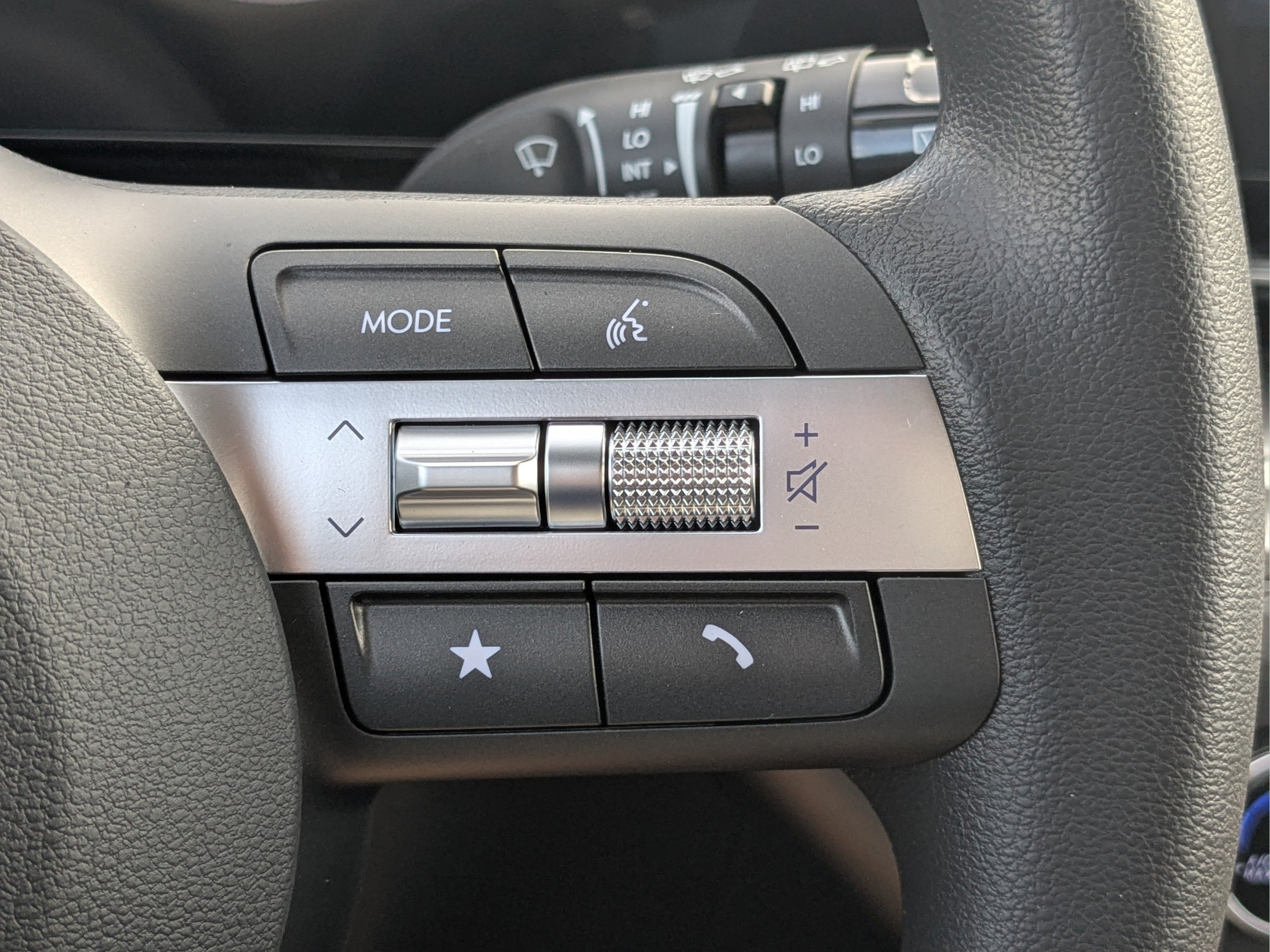 New 2027 Hyundai Kona SE FWD image 27