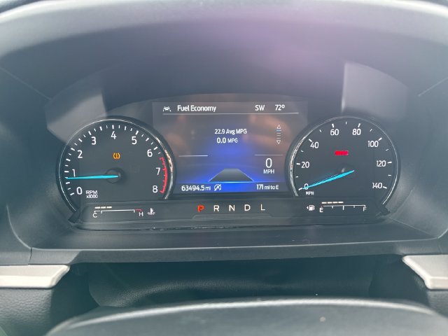 Used 2021 Ford Explorer XLT w/ Equipment Group 202A AWD/4WD image 16