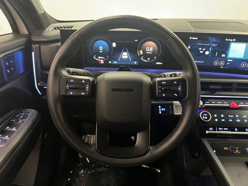 Used 2024 Hyundai Santa Fe Calligraphy w/ Tow & Go Package FWD image 16