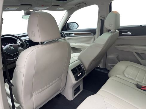 Used 2019 Volkswagen Atlas SEL Premium AWD/4WD image 19