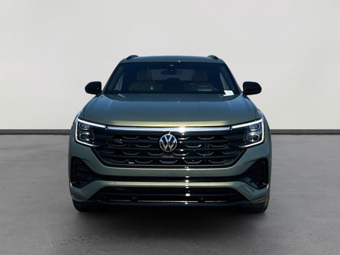 New 2026 Volkswagen Atlas Cross Sport SEL R-Line AWD/4WD image 8
