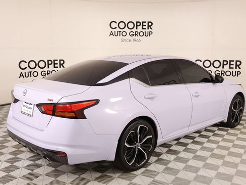 Used 2024 Nissan Altima 2.5 SR w/ SR Premium Package image 21