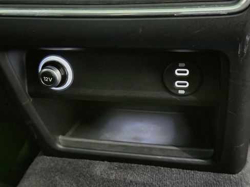 Used 2023 Porsche Cayenne Platinum Edition AWD/4WD image 41