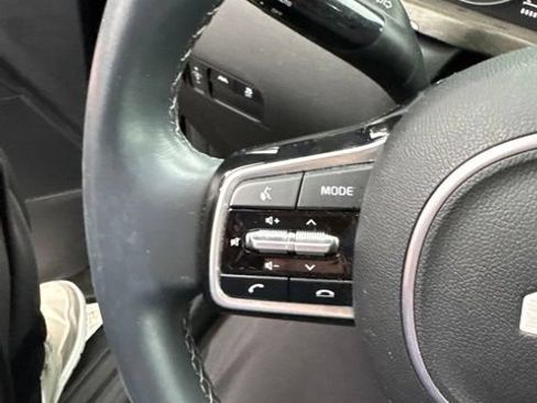 Used 2023 Kia Sorento S w/ Panoramic Sunroof Package AWD/4WD image 17