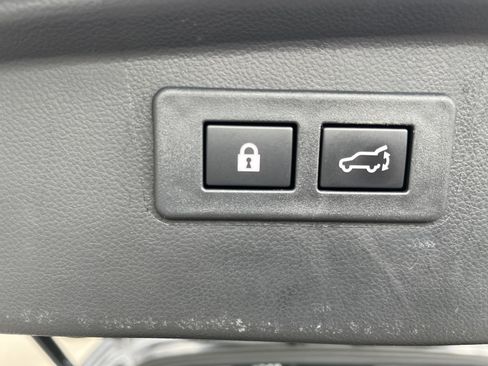 Used 2024 Subaru Outback Premium AWD/4WD image 15