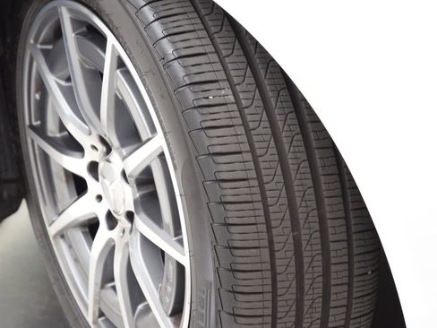 Certified 2025 Mercedes-Benz C 43 AMG 4MATIC Sedan image 33