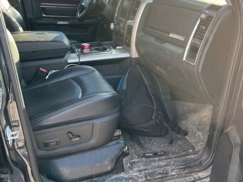 Used 2015 RAM 1500 Laramie image 6