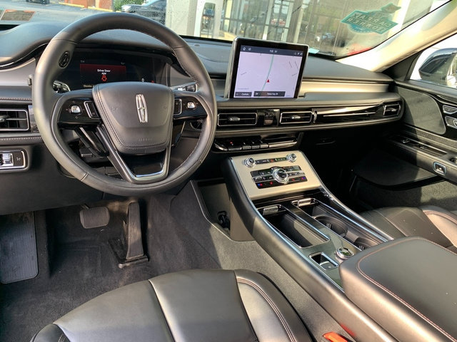 Certified 2023 Lincoln Aviator AWD w/ Premium Package image 20