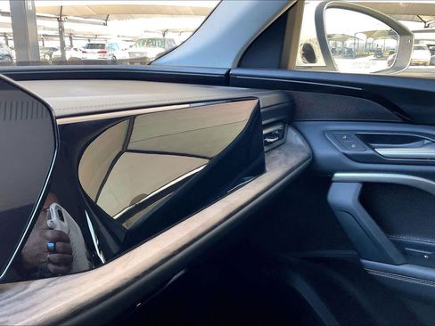 Certified 2025 Audi Q5 Premium w/ Convenience Package image 32