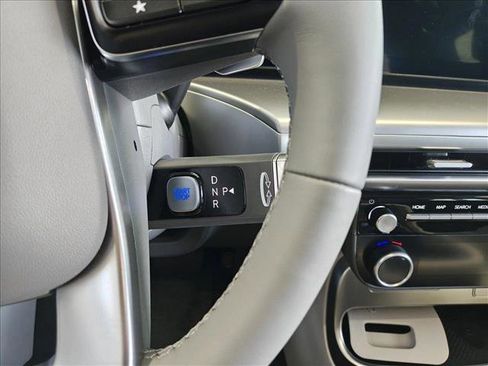 New 2026 Hyundai Ioniq 9 SE image 15