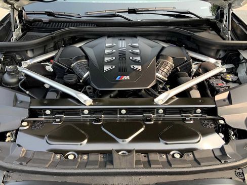 Used 2026 BMW X7 M60i AWD/4WD image 16