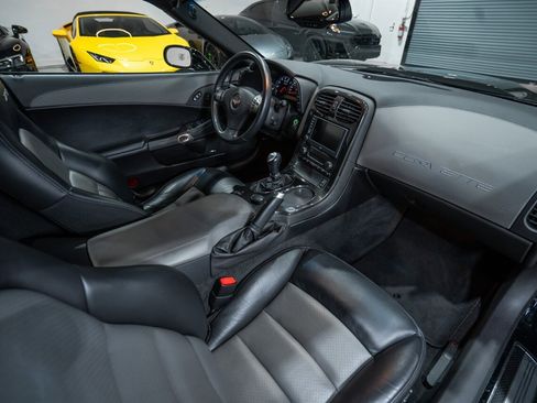 Used 2010 Chevrolet Corvette ZR1 w/ Preferred Equipment Group image 29