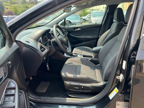 Used 2019 Chevrolet Cruze LT w/ LT True North Edition FWD image 26