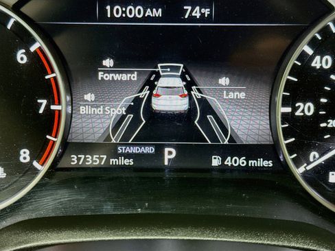 Used 2025 Nissan Rogue SV FWD image 19