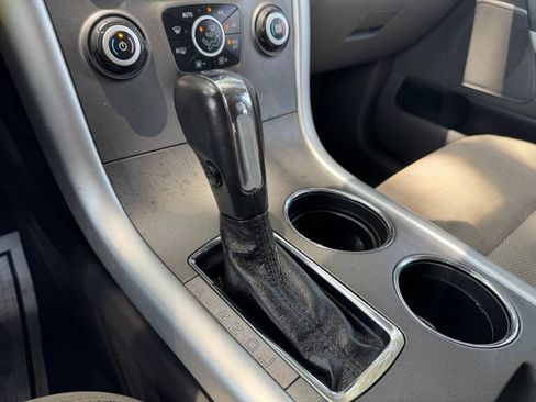 Used 2013 Ford Edge SEL FWD image 20