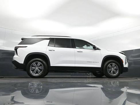 New 2026 Chevrolet Traverse LT image 43