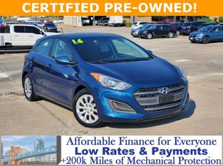 Used 2016 Hyundai Elantra GT image 1