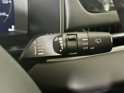 New 2026 Mitsubishi Outlander SE image 6