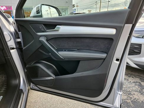 Used 2024 Audi Q5 e Prestige image 22