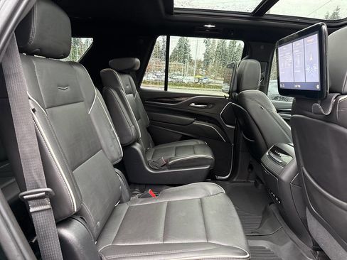 Used 2021 Cadillac Escalade Sport image 22